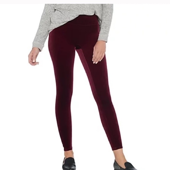 NWT Spanx Velvet Leggings in Rich Burgundy - Picture 7 of 7